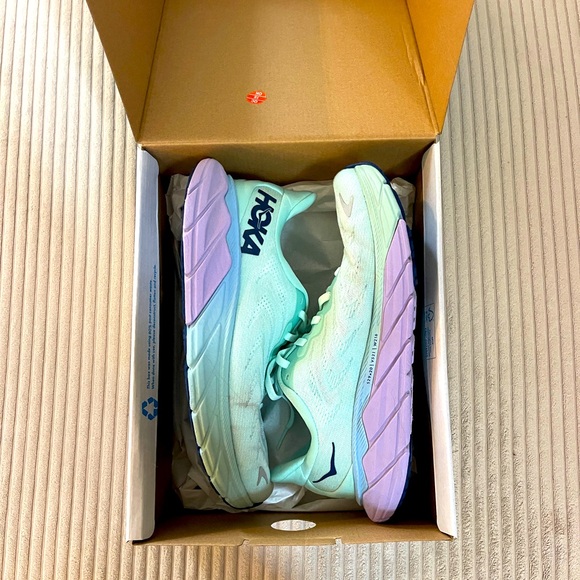 Hoka One One Shoes - HOKA ONE ONE ARAHI 6 Sunlit Ocean / Lilac Mist Blue Turquoise Purple